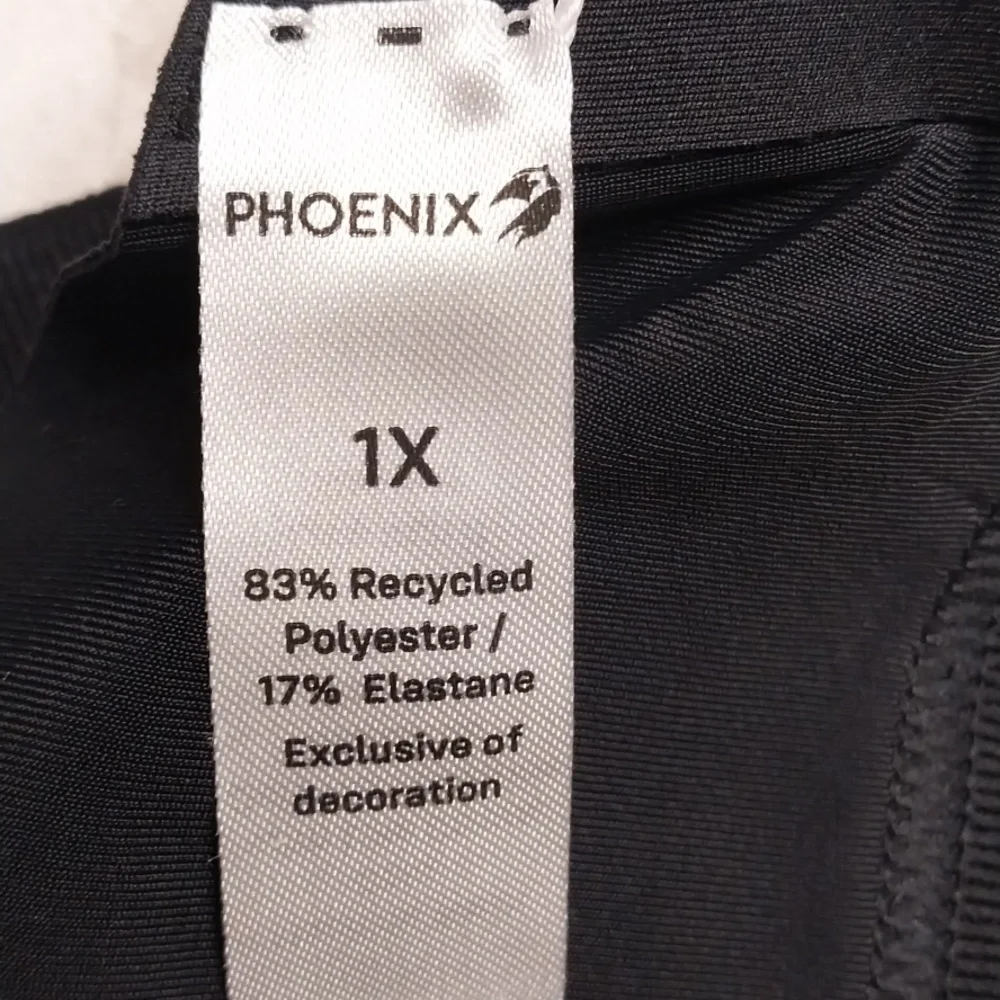 Phoenix NWT Malibu Thong Size 1X Black Seamless UV Protection Moisture Control
